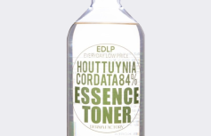 Успокаивающий тонер-эссенция для лица с экстрактом хауттюйнии Derma Factory Houttuynia Cordata 84% Essence Toner
