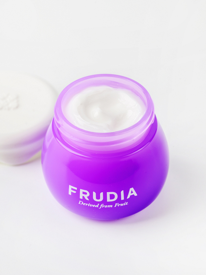Интенсивно увлажняющий крем с черникой FRUDIA Blueberry Intensive Hydrating Cream