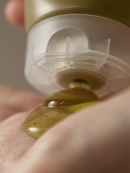 МИНИ Мягкий успокаивающий гель для умывания с экстрактом полыни I'm From Mugwort Gel Cleanser МИНИ Мягкий успокаивающий гель для умывания с экстрактом полыни I'm From Mugwort Gel Cleanser