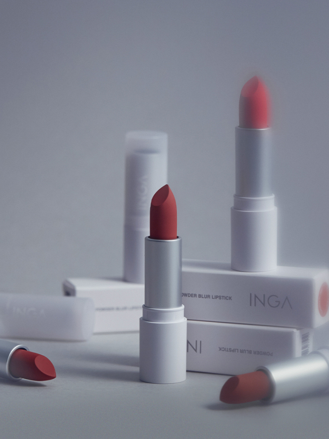 Помада для губ с полуматовым финишем INGA Powder Blur Lipstick Evening Rose