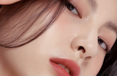 Помада для губ с полуматовым финишем INGA Powder Blur Lipstick Evening Rose