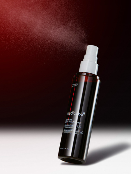 Смываемый спрей-пилинг для тела с комплексом кислот Medicube Red Acne Body Peeling Shot Смываемый спрей-пилинг для тела с комплексом кислот Medicube Red Acne Body Peeling Shot