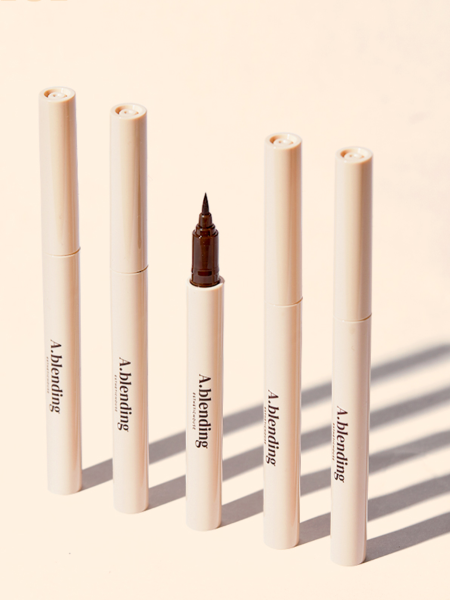 Подводка для век в коричневом оттенке ESTHETIC HOUSE DECORATIVE A.blending Perfect Tattoo Eyeliner Dark Brown