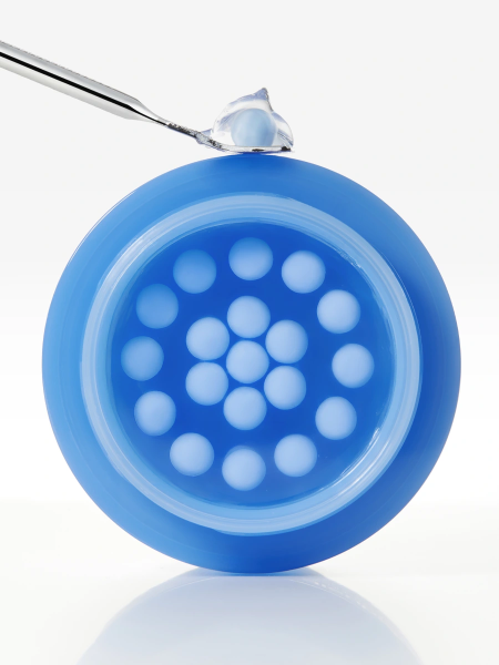 Увлажняющий капсульный крем с гиалуроновой кислотой и пантенолом Medicube Hyaluronic Moisturizing Capsule Cream