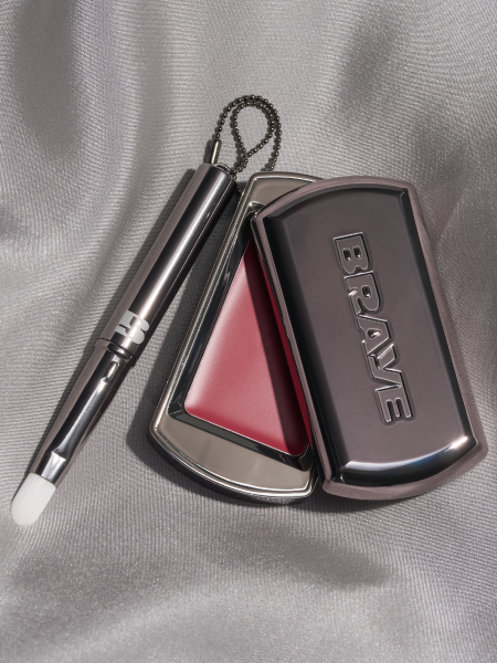 Карманная кисть для макияжа губ в тёмном корпусе BRAYE Pocket Lip Brush Dark Silver