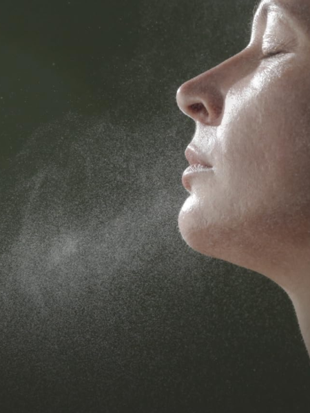 Двухфазный мист для лица с растительными экстрактами Dr.Althea Free Moment Green Calming Serum Mist Двухфазный мист для лица с растительными экстрактами Dr.Althea Free Moment Green Calming Serum Mist