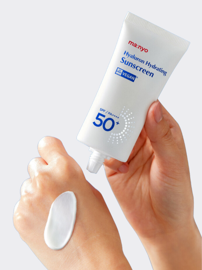 Увлажняющий солнцезащитный крем с гиалуроновой кислотой Ma:nyo Hyaluron Hydrating SunScreen SPF50+ PA++++