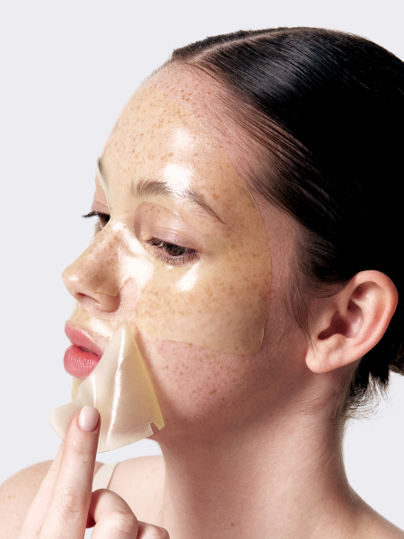 Осветляющая маска-бустер со спикулами и витамином C VT Vita-Light Reedle Shot 100 2-Step Hydrogel Mask