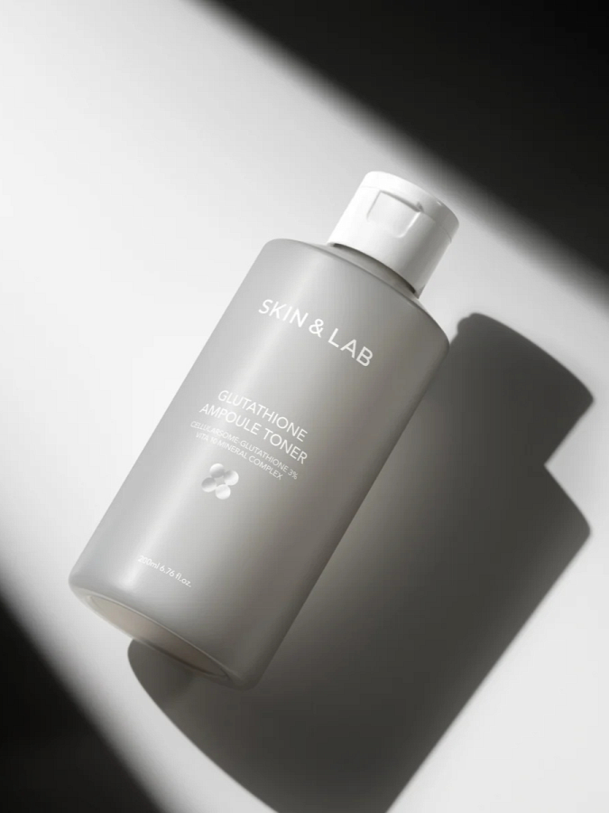 Осветляющий тонер для лица с глутатионом SKIN&LAB Glutathione Ampoule Toner