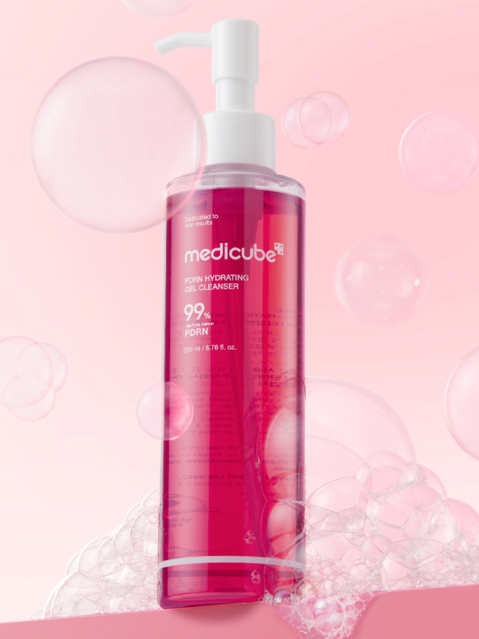 Мягкий гель для умывания с ПДРН Medicube PDRN Hydrating Gel Cleanser
