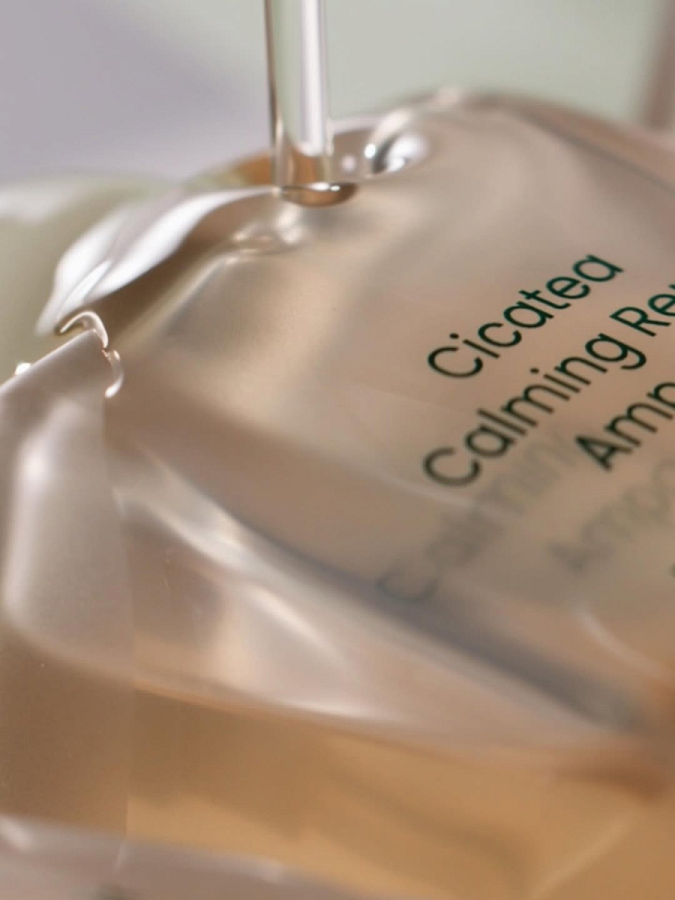 Успокаивающая ампульная сыворотка с экстрактом центеллы dewdap Cicatea Calming Repair Ampoule
