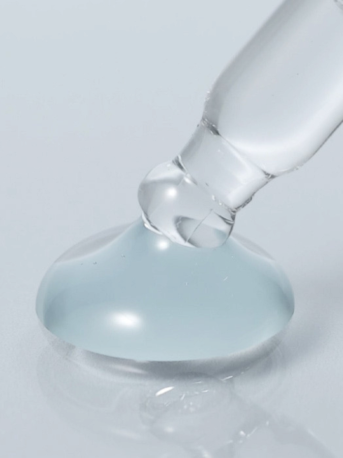 Глубокоувлажняющая сыворотка с гиалуроновой кислотой Blithe Targeted Hydrating Serum Hyaluronic Acid