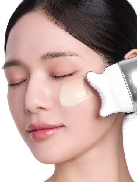 Массажный крем с ретиналем для овала лица, шеи и зоны декольте VT V-Mode Gua Sha Cream