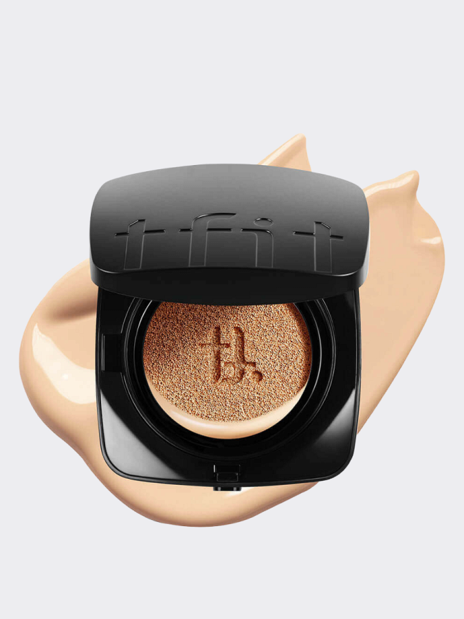Тональное средство с сияющим финишем TFIT Layering Fit Glow Cushion EX N1.5 Suede SPF50+ PA++++