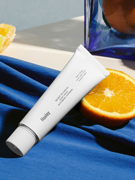 Увлажняющий крем для рук с ароматом танжерина Huxley Blue Medina Tangerine Hand Cream Увлажняющий крем для рук с ароматом танжерина Huxley Blue Medina Tangerine Hand Cream