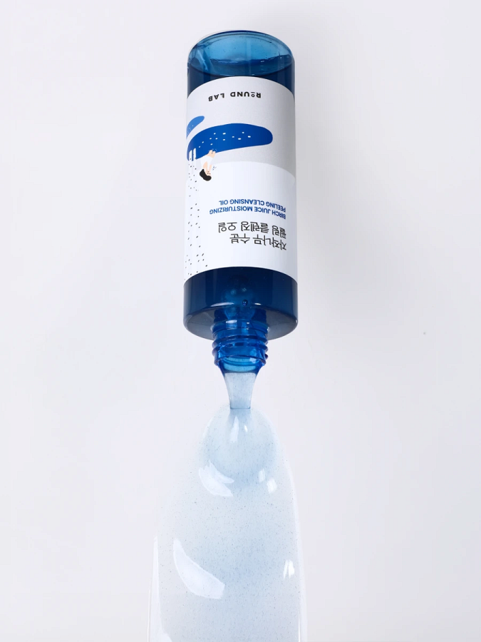 Очищающие гидрофильное масло с берёзовым соком Round Lab Birch Juice Moisturizing Peeling Cleansing Oil