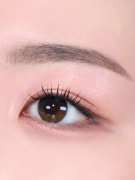 Сияющие тени для век в карандаше в нюдовом оттенке UNLEASHIA Pretty Easy Glitter Stick N°8 Nudy Morn