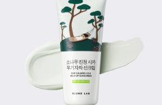 Мягкий солнцезащитный крем с экстрактом сосны и центеллы Round Lab Pine Calming Cica Mild-Up Sunscreen SPF50+ PA++++