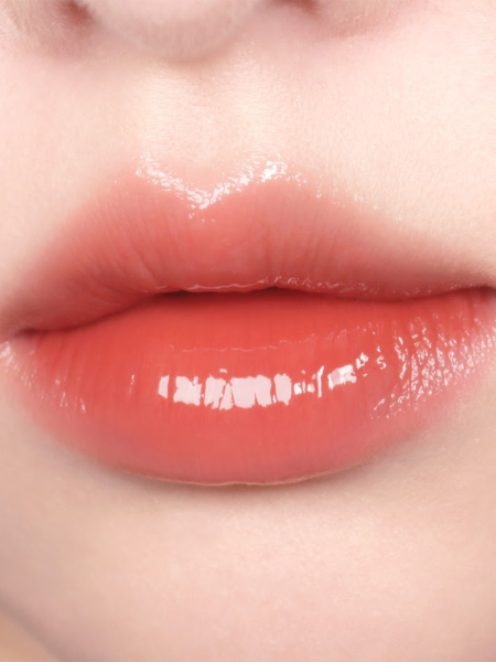 Сияющий тинт для губ с глянцевым финишем BRAYE Thin Glow Tint 02 Mingle Сияющий тинт для губ с глянцевым финишем BRAYE Thin Glow Tint 02 Mingle
