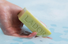 Твердый шампунь с экстрактом васаби La’dor Wasabi Shampoo Bar