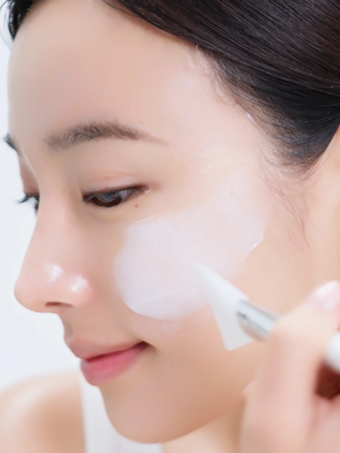 Маска-плёнка с коллагеном для сияния и гладкости кожи Arocell Super Collagen Wrapping Mask