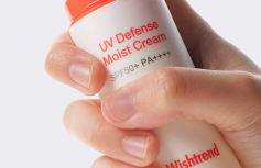 Увлажняющий солнцезащитный крем с растительными экстрактами By Wishtrend UV Defense Moist Cream SPF50+ PA++++