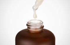 Осветляющая сыворотка с витамином С и транексамовой кислотой VVBETTER Dark Spot Solution Vita C TRX Serum