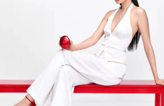 Тональный кушон с полуматовым финишем TIRTIR Mask Fit Red Cushion 22N Shell Beige