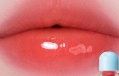Разогревающее оттеночное масло для губ TOCOBO Juicy Berry Plumping Lip Oil 01 Chill Red