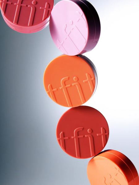 Румяна-кушон в абрикосовом оттенке TFIT Fluffy Velvet Cushion Blush N01 Cozy Nude