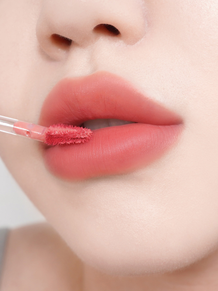 Жидкий тинт для губ с полуматовым финишем BRAYE Water Blur Tint 01 Affection Жидкий тинт для губ с полуматовым финишем BRAYE Water Blur Tint 01 Affection