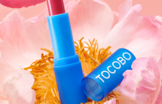 Кремовый оттеночный бальзам для губ в оттенке лепестков розы TOCOBO Powder Cream Lip Balm 032 Rose Petal