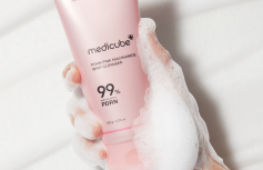 Воздушная пенка для умывания с ниацинамидом и ПДРН Medicube PDRN Pink Niacinamide Whip Cleanser