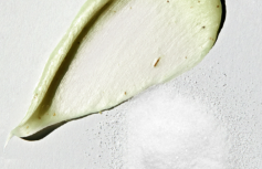 Мягкая пенка для умывания с содой Ma:nyo Factory Purifying Cleansing Soda Foam