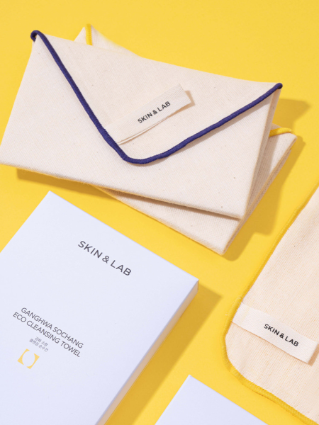Очищающее хлопковое полотенце для умывания SKIN&LAB Ganghwa Sochang Eco Cleansing Towel Purple Очищающее хлопковое полотенце для умывания SKIN&LAB Ganghwa Sochang Eco Cleansing Towel Purple