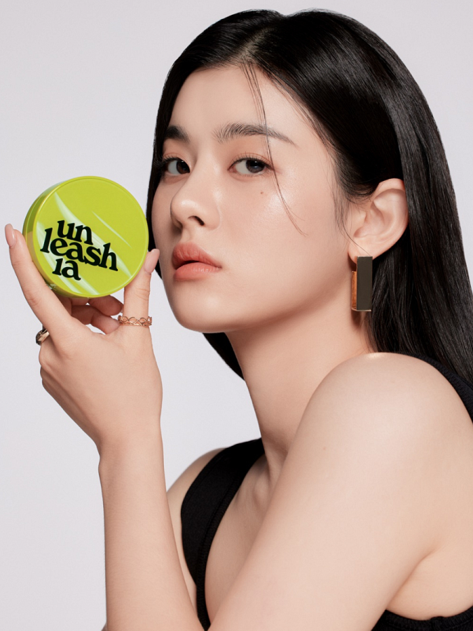 Тональный кушон с сатиновым финишем UNLEASHIA Healthy Green Cushion #27