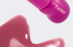 Интенсивный глянцевый блеск для губ fwee 3D Voluming Gloss B05 Currant 70%