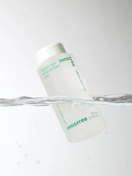 Освежающий тонер с экстрактом зеленого чая и гиалуроновой кислотой innisfree Green Tea Hyaluronic Skin