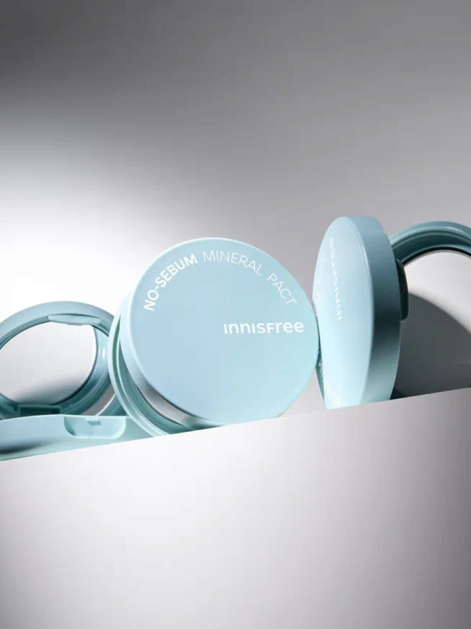 Спрессованная минеральная пудра для лица innisfree No-Sebum Mineral Pact