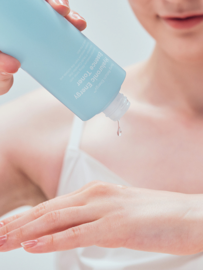Гиалуроновый тонер для интенсивного увлажнения DR.F5 Hyaluronic Energy Essence Toner