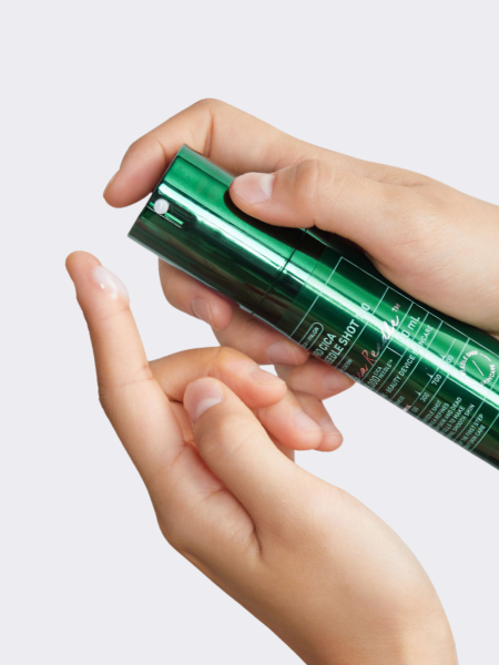 Успокаивающая сыворотка-бустер со спикулами и экстрактом центеллы VT PRO Cica Reedle Shot 100 Успокаивающая сыворотка-бустер со спикулами и экстрактом центеллы VT PRO Cica Reedle Shot 100