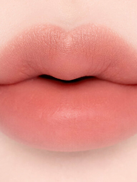 Мягкий карандаш для губ Dasique Mood Blur Lip Pencil #09 Coral Crepe