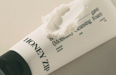 Смягчающая пенка для умывания с экстрактом агавы HONEY ZIP Agave Moisture Cleansing Foam