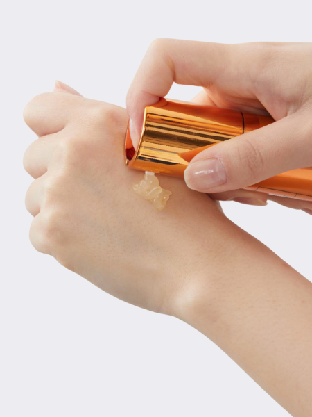 Усиленная осветляющая сыворотка-бустер со спикулами и витамином С VT Vita-Light Reedle Shot 300 Усиленная осветляющая сыворотка-бустер со спикулами и витамином С VT Vita-Light Reedle Shot 300