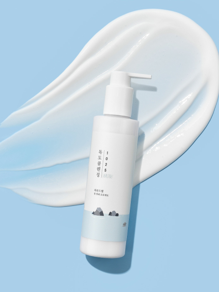 Мягкое молочко для снятия макияжа с морской водой Round Lab 1025 Dokdo Cleansing Milk Мягкое молочко для снятия макияжа с морской водой Round Lab 1025 Dokdo Cleansing Milk