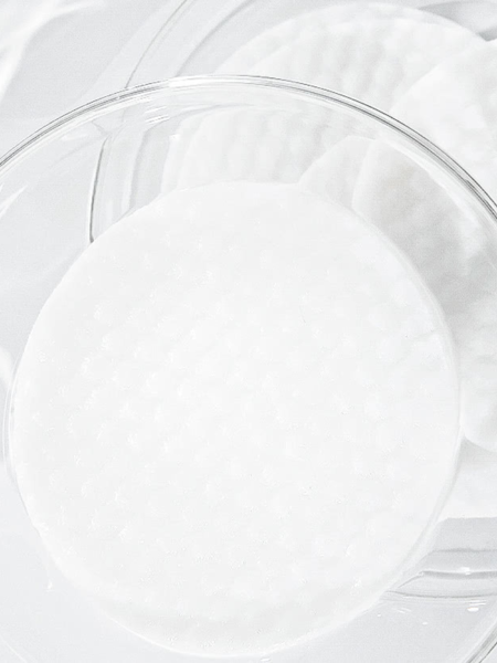 Осветляющие пэды для тела с PHA кислотами и ниацинамидом Celimax Ji Woo Gae One Step Body Brightening Pad Осветляющие пэды для тела с PHA кислотами и ниацинамидом Celimax Ji Woo Gae One Step Body Brightening Pad