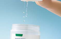 Увлажняющие тонер-диски с экстрактом центеллы EQQUALBERRY Swimming Pool Toner Pads