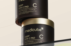 Осветляющие тонер-пэды с витамином С Medicube Deep Vita C Pad