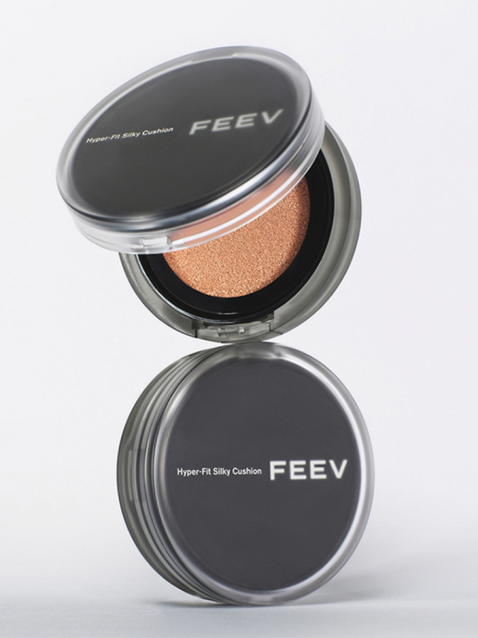 Тональное средство с полуматовым финишем FEEV Hyper-fit Silky Cushion 03 Sand Fit