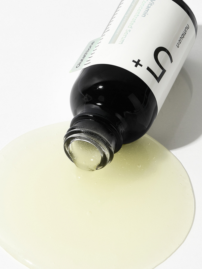 Осветляющая ампульная сыворотка для лица Numbuzin No.5 Vitamin Concentrated Serum